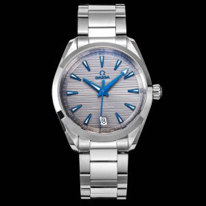 SJ Production 1350  Steel Bracelet with Rubber Strap N1factory Omega Seamaster 150 Series🎮J22 New Arrival, Shocking Debut 1; Massive Investment in Original Mold CNC Case, Cost-No-Object, Dimensions 41mm x 13.5mm, Imported 904L Stainless Steel Case, Case and Bracelet Match Original 3;Dial Upgrade: New sunray-brushed dial adorned with horizontal "teak" grain pattern. Rhodium-plated hands and hour markers coated with white Super-LumiNova. 3x magnification ensures clear printing, identical color to original. Sharp, clean facets with polished hour markers, burr-free.🎮4:Features an exclusive custom movement with the original black balance wheel positioned at 6 o'clock. The movement runs stably, maintaining precise timing. When fully wound, it can run for over 48 hours. 5. The arched double-sided anti-reflective scratch-resistant sapphire crystal glass is paired with a new steel bracelet. An additional rubber strap with a buckle is included, achieving over 98% similarity to the original. Welcome watch enthusiasts to appreciate this hot-selling release. Available for both trade-in and purchase."n1 Quality Guarantees Premium Craftsmanship"🎮 S1 Exquisite Recommendation: Men's Mechanical Wristwatch